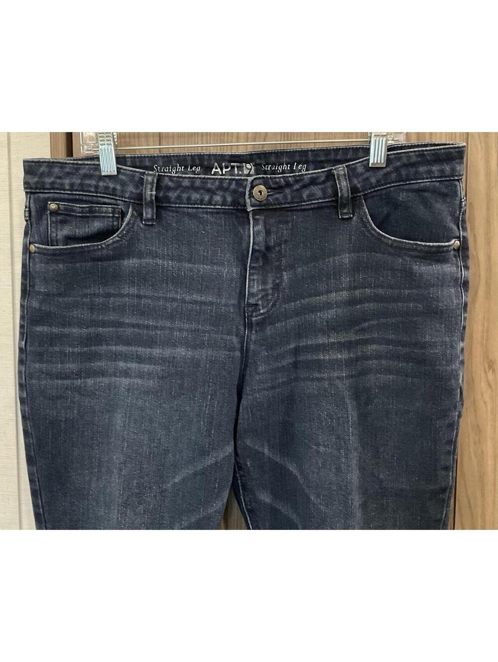 Apt.9 Womens Straight Leg Modern Capri (25” Inseam) Jeans Size 16 - Picture 3 of 9